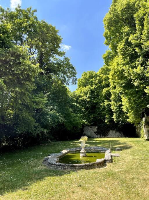 Romantique Jacuzzi, Au Chateau A 30 Min De Paris Διαμέρισμα Limay Εξωτερικό φωτογραφία