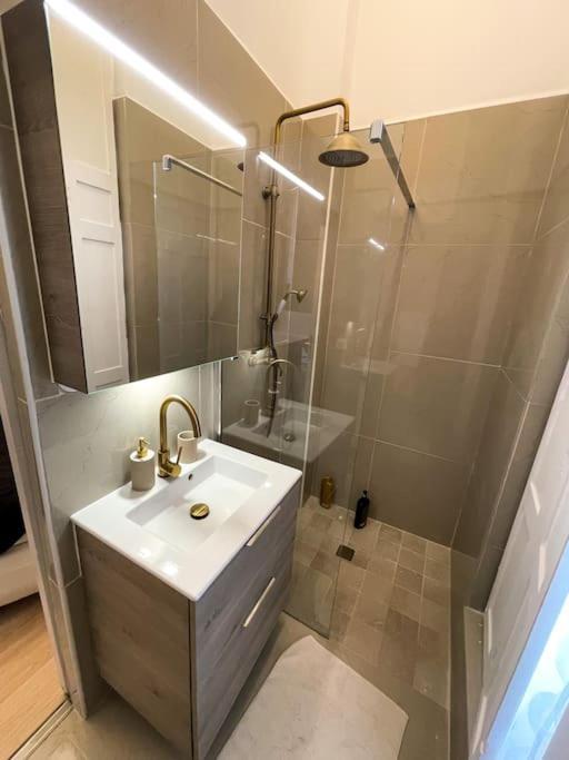 Romantique Jacuzzi, Au Chateau A 30 Min De Paris Διαμέρισμα Limay Εξωτερικό φωτογραφία